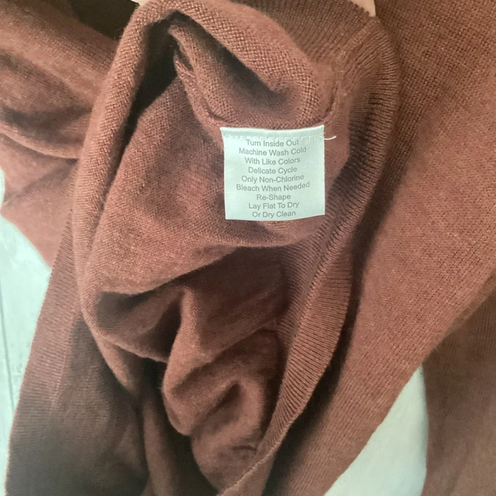 Jos A Bank V Neck Wool Mens Sweaters Orange and Tan Bundle of Two XL